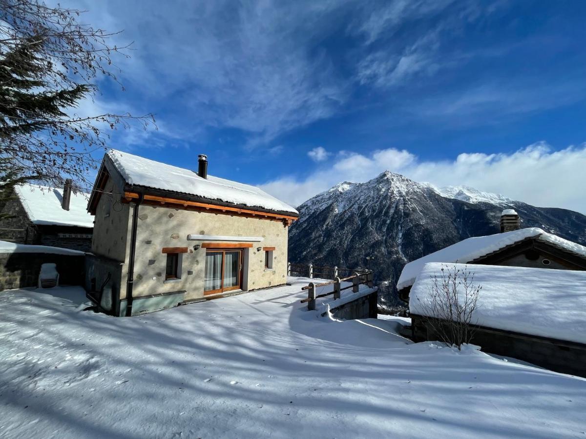 Chalet Armonioso Villa Leontica Exterior photo